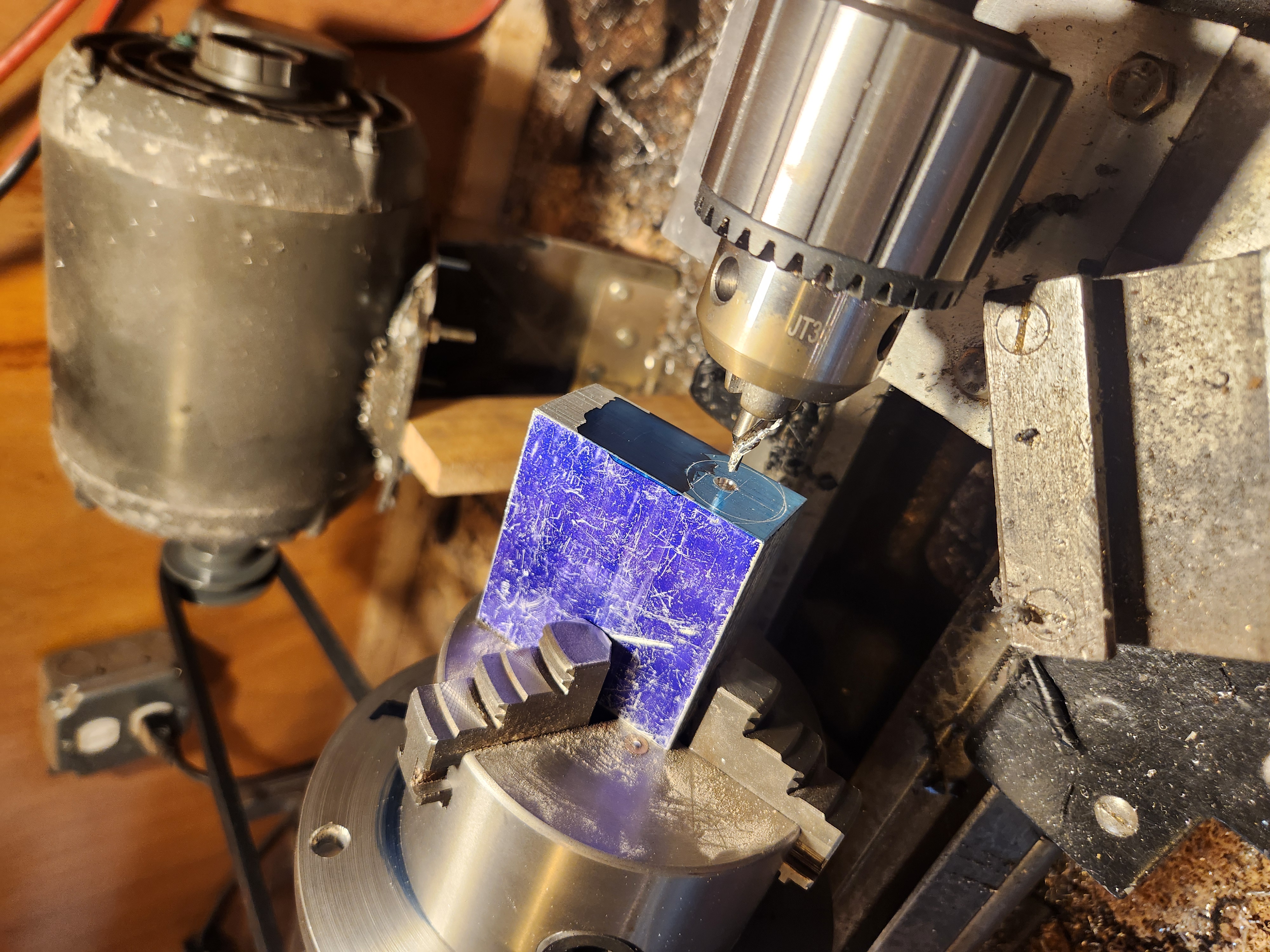 Cutting bearing seats and drilling main hole